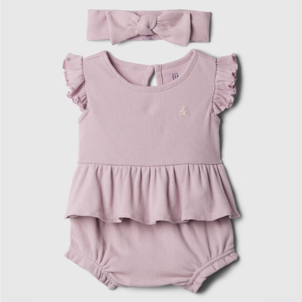 Baby Gap 3 Piece Ribbed Outfit in Pale Purple Plum, size 3-6M